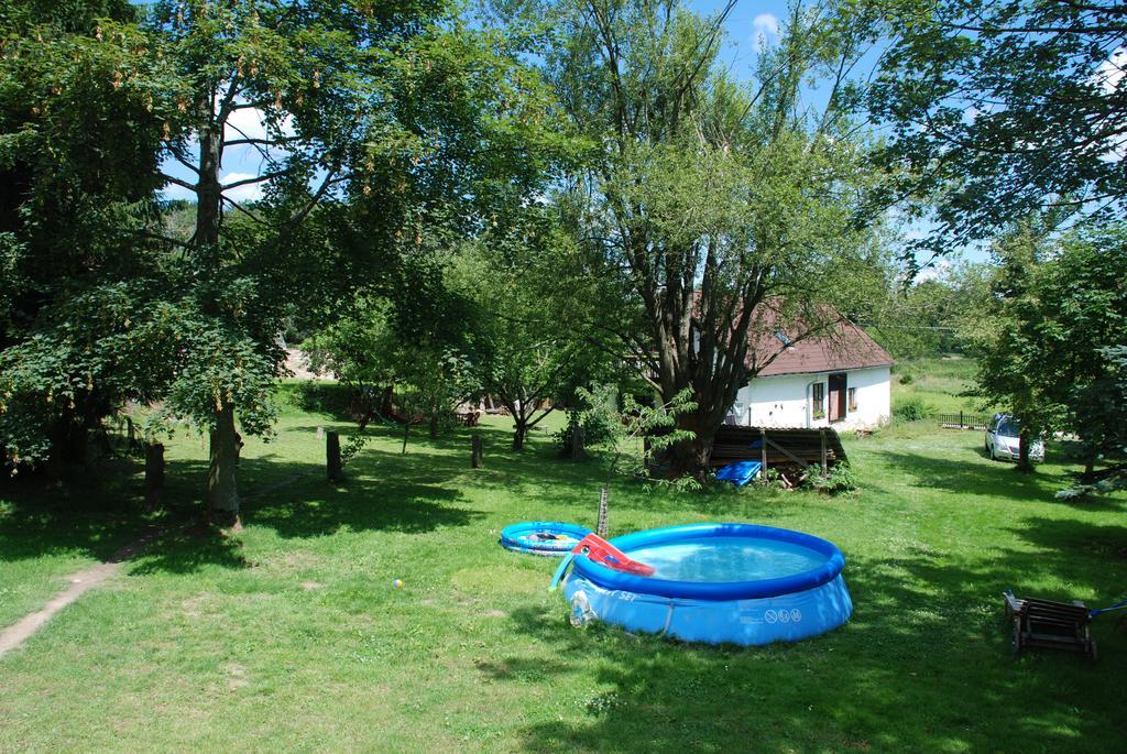 Penzion Staj Navary Appartement Buitenkant foto