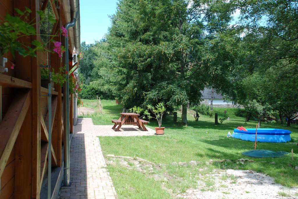 Penzion Staj Navary Appartement Buitenkant foto