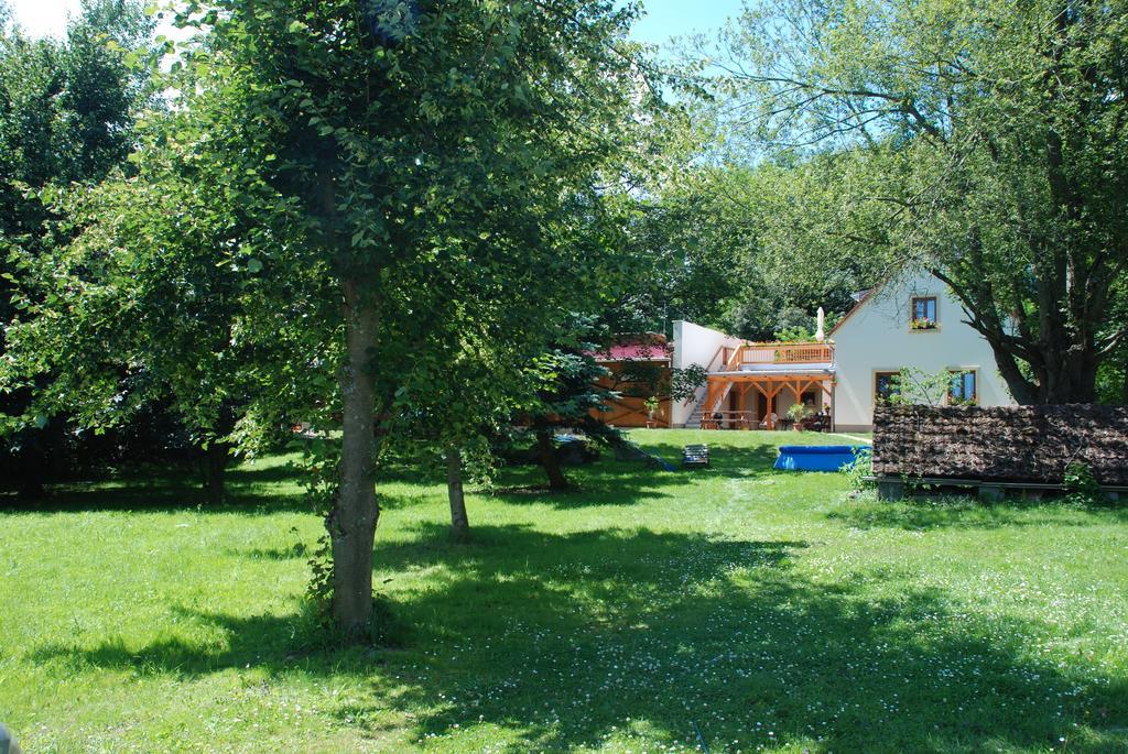 Penzion Staj Navary Appartement Buitenkant foto